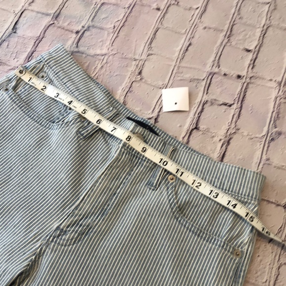 J. Crew Mercantile Denim Shorts NWT - Picture 8 of 8